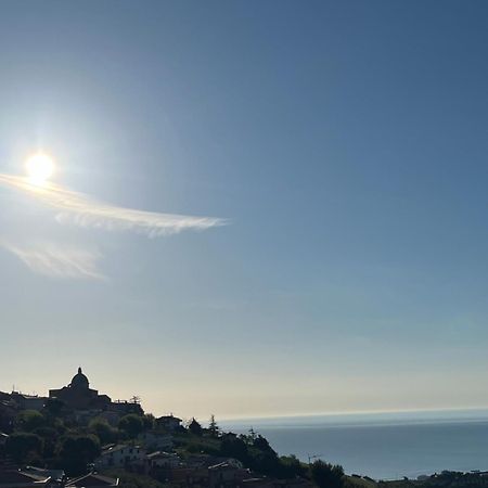 Apartamento Seta Luxury Roseto Degli Abruzzi Exterior foto