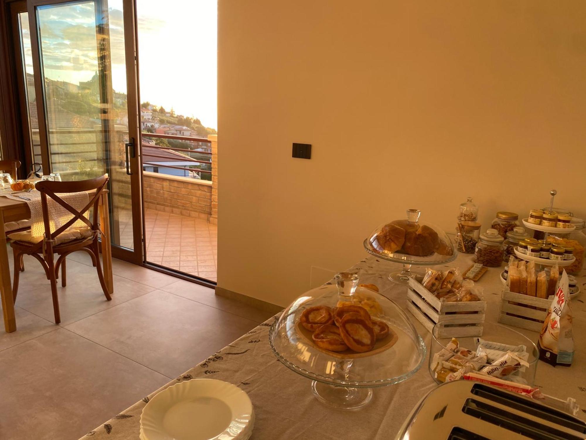 Apartamento Seta Luxury Roseto Degli Abruzzi Exterior foto