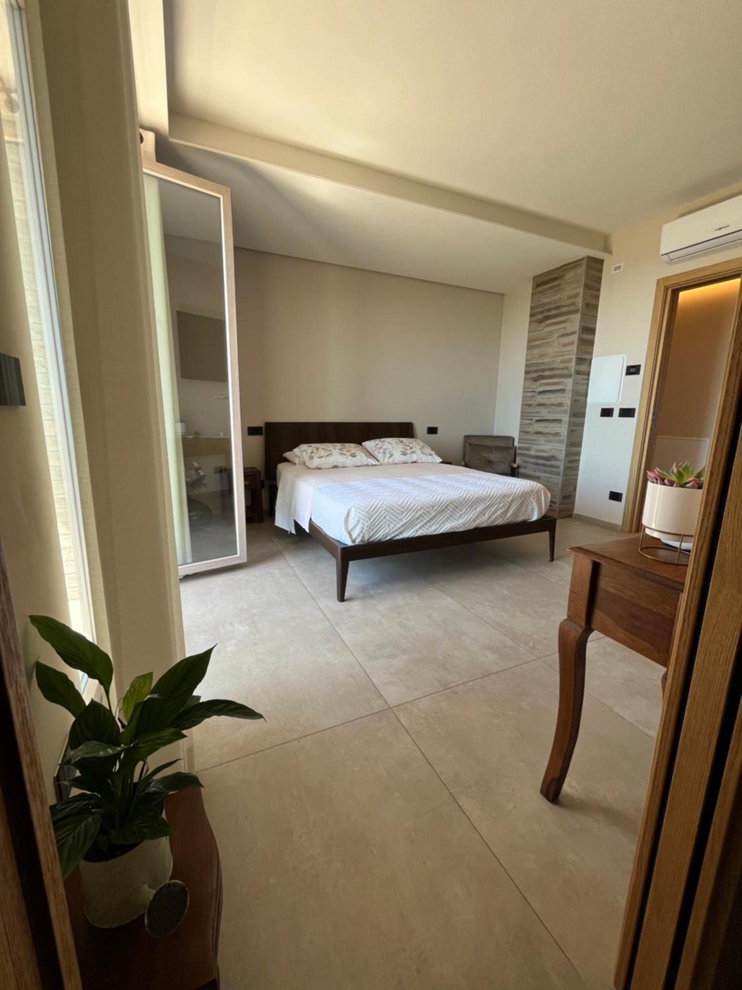 Apartamento Seta Luxury Roseto Degli Abruzzi Exterior foto