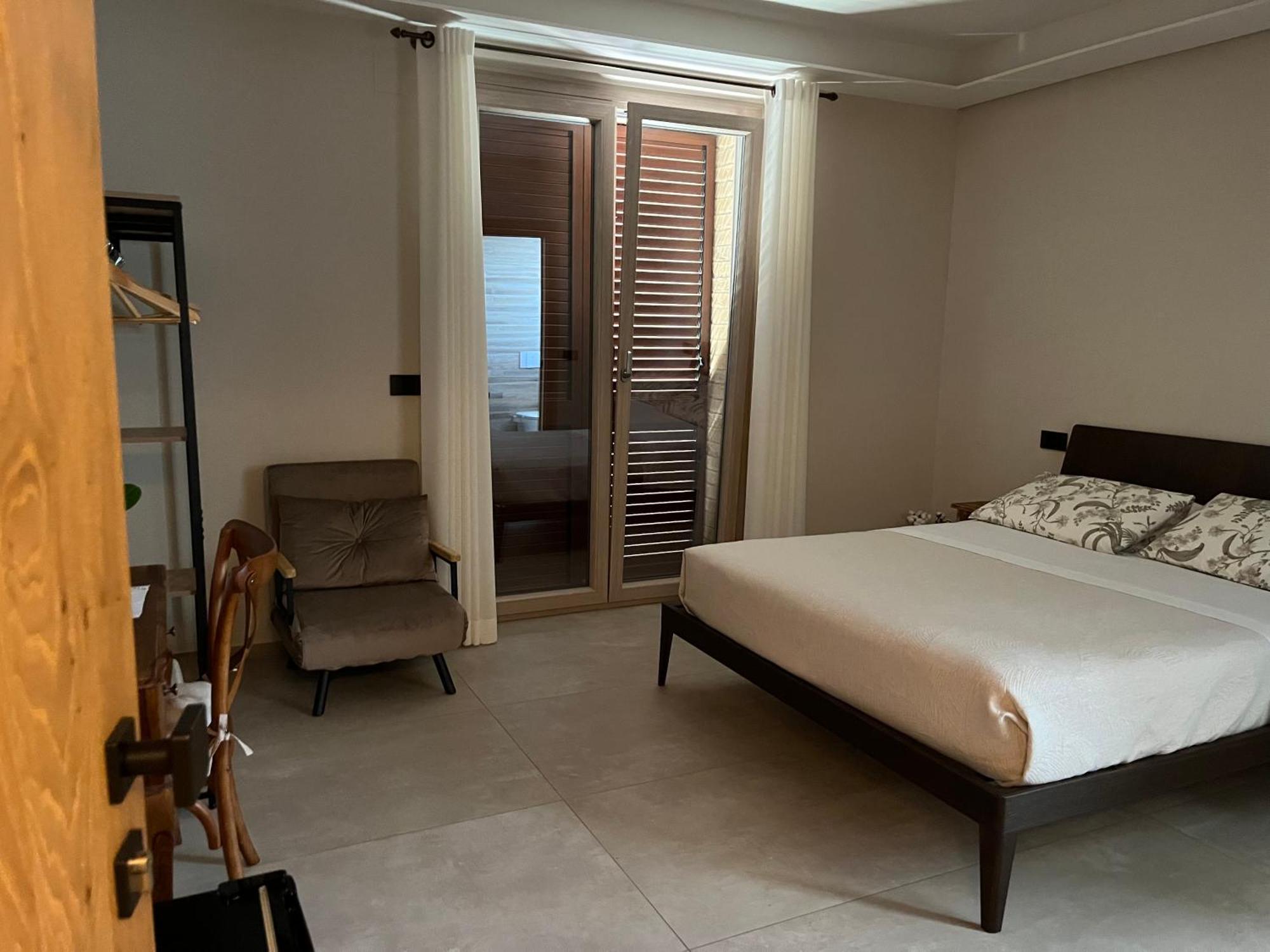 Apartamento Seta Luxury Roseto Degli Abruzzi Exterior foto