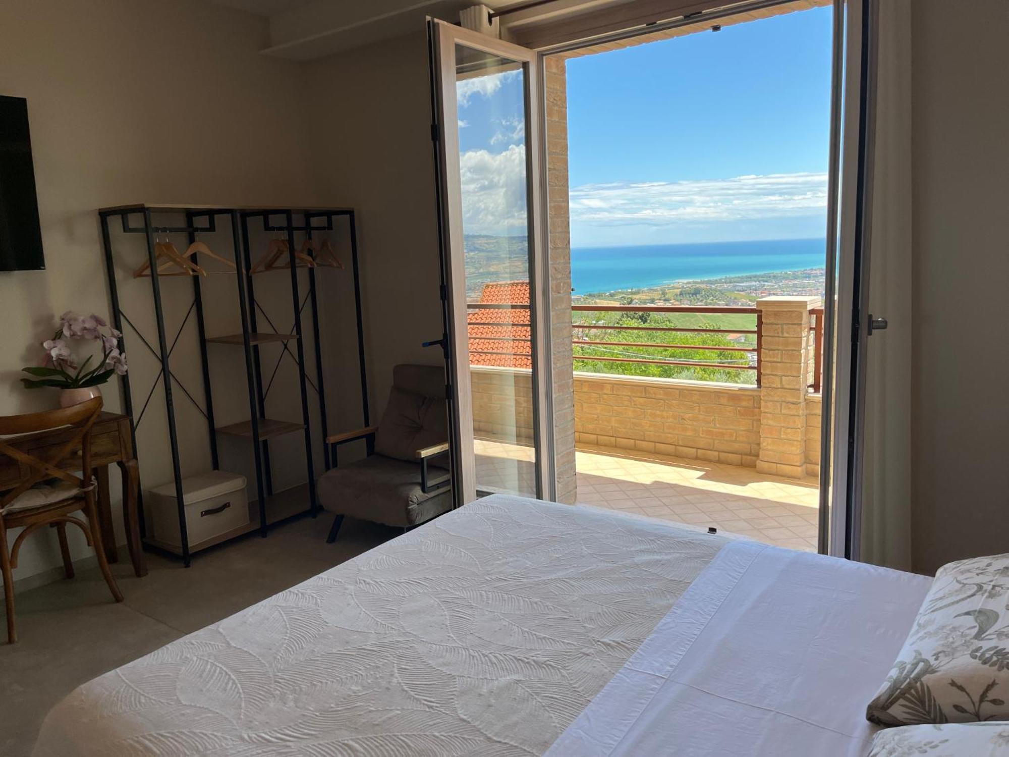 Apartamento Seta Luxury Roseto Degli Abruzzi Exterior foto