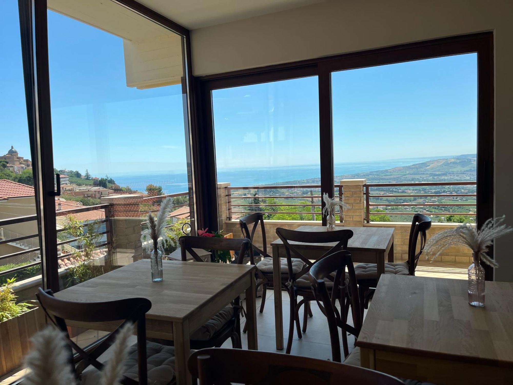Apartamento Seta Luxury Roseto Degli Abruzzi Exterior foto